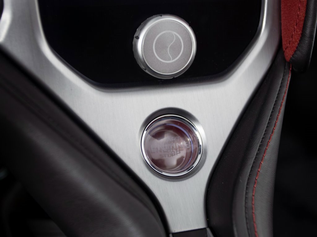 Used 2024 McLaren 750S Spider image 24