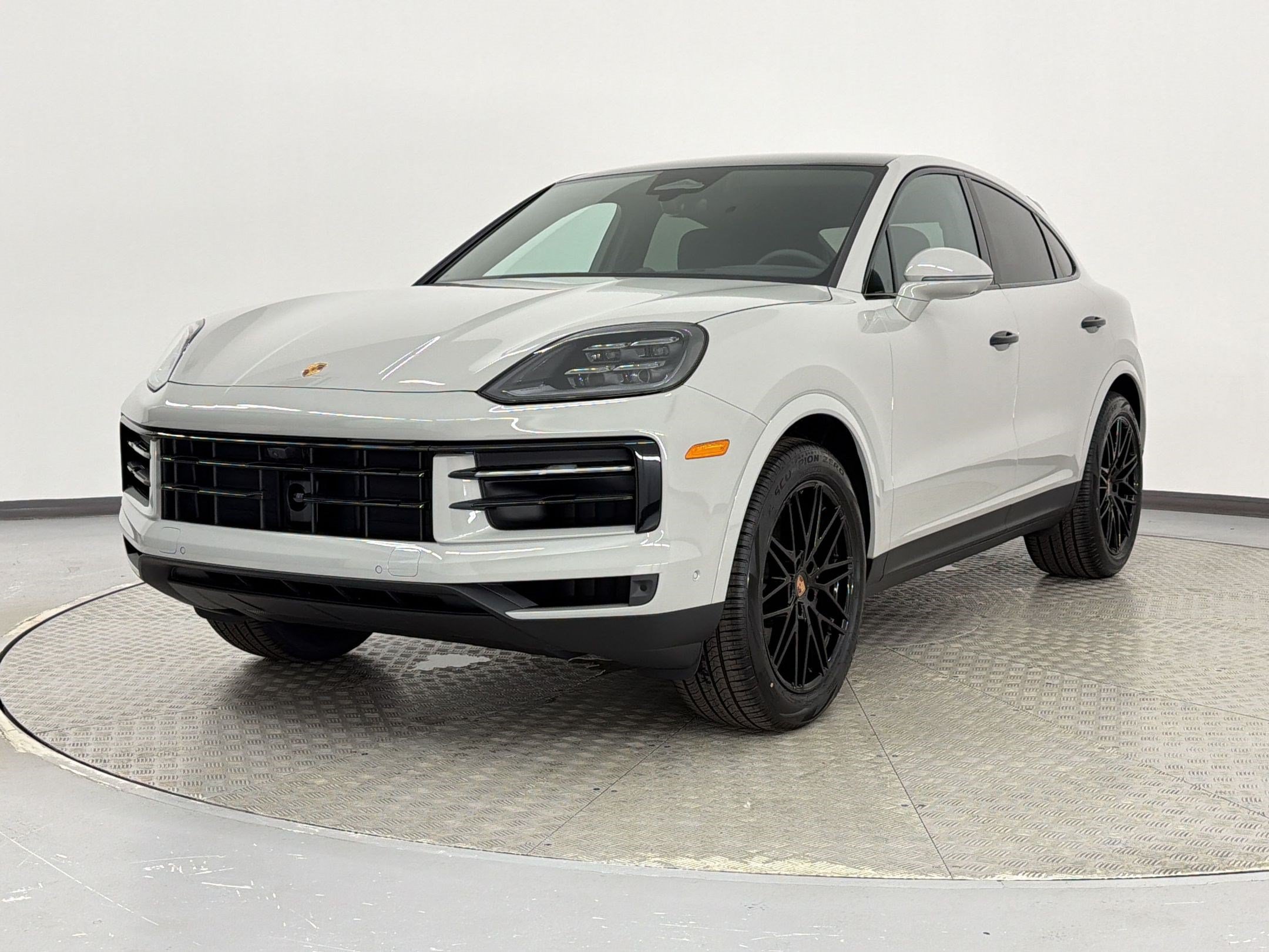 New 2026 Porsche Cayenne Coupe AWD/4WD image 1