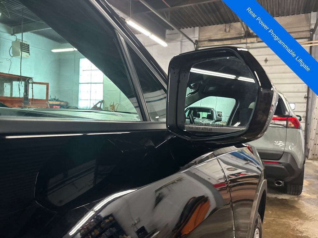 Used 2023 Chevrolet Blazer LT w/ Convenience Package image 12