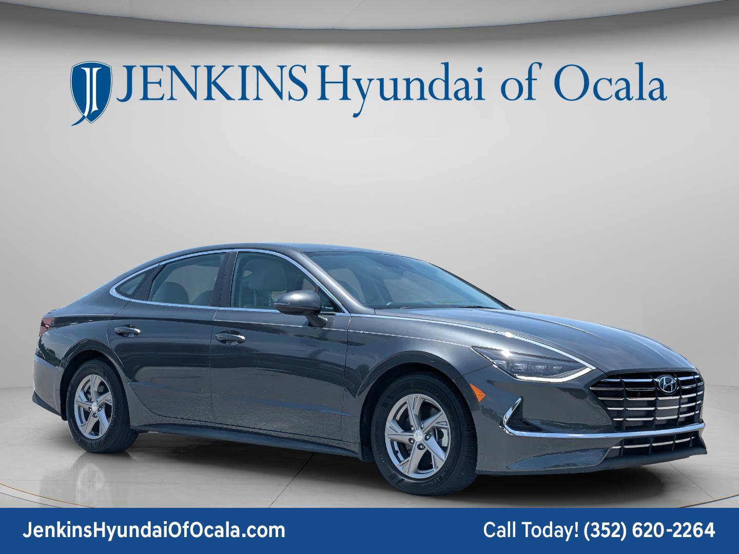 Used 2023 Hyundai Sonata SE w/ Preferred Accessory Package FWD image 9