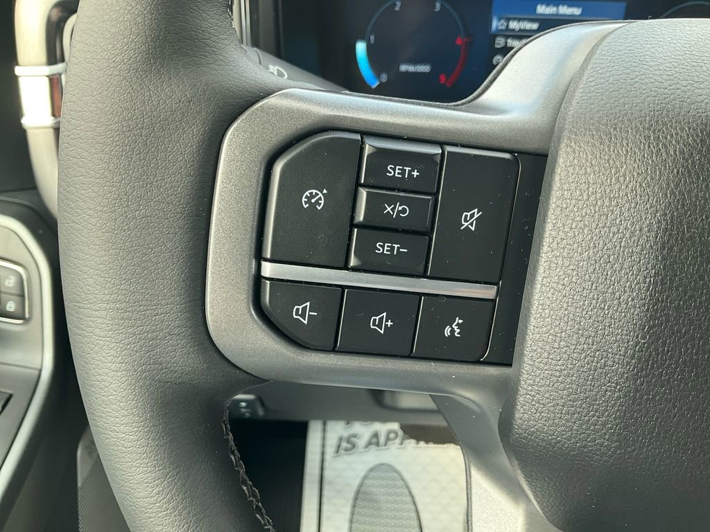 New 2026 Ford F250 Lariat w/ Chrome Package image 19