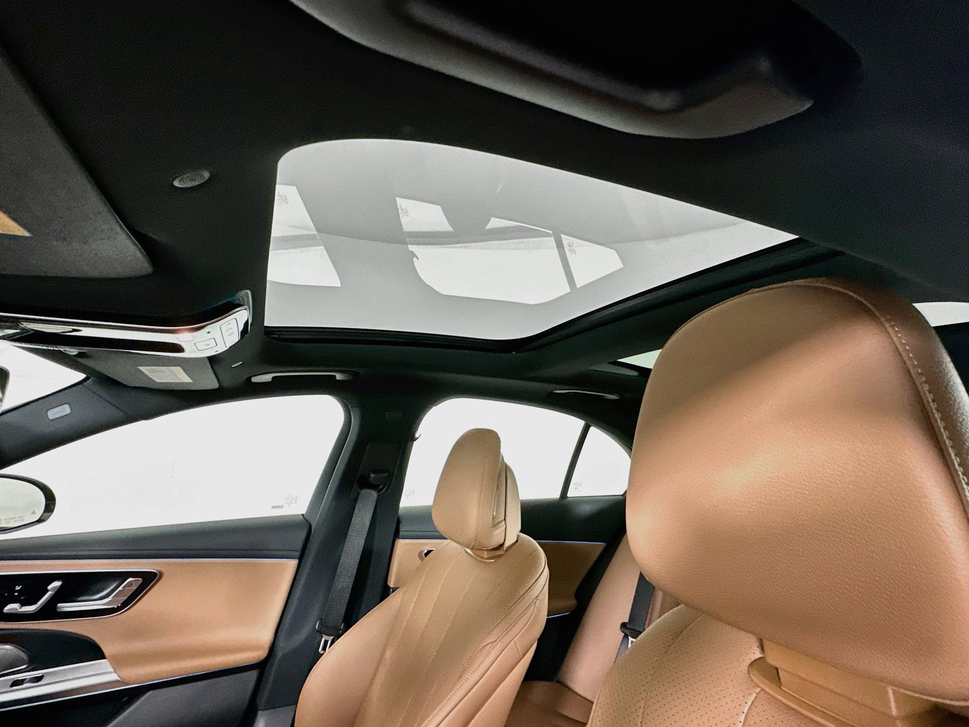 New 2027 Mercedes-Benz E 350 4MATIC Sedan image 24