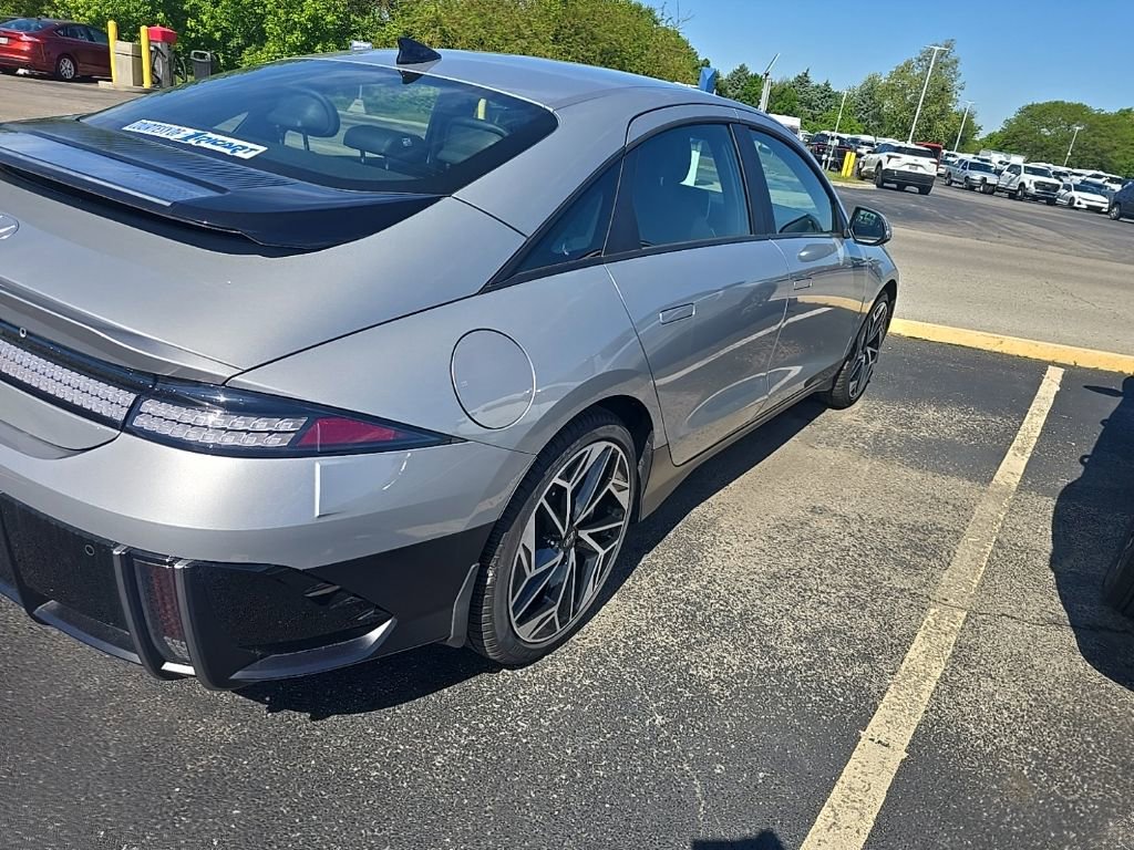 Used 2025 Hyundai Ioniq 6 SEL AWD/4WD image 4