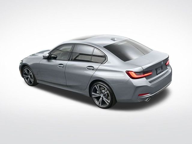 Used 2023 BMW 330i Sedan w/ Driving Assistance Package image 23