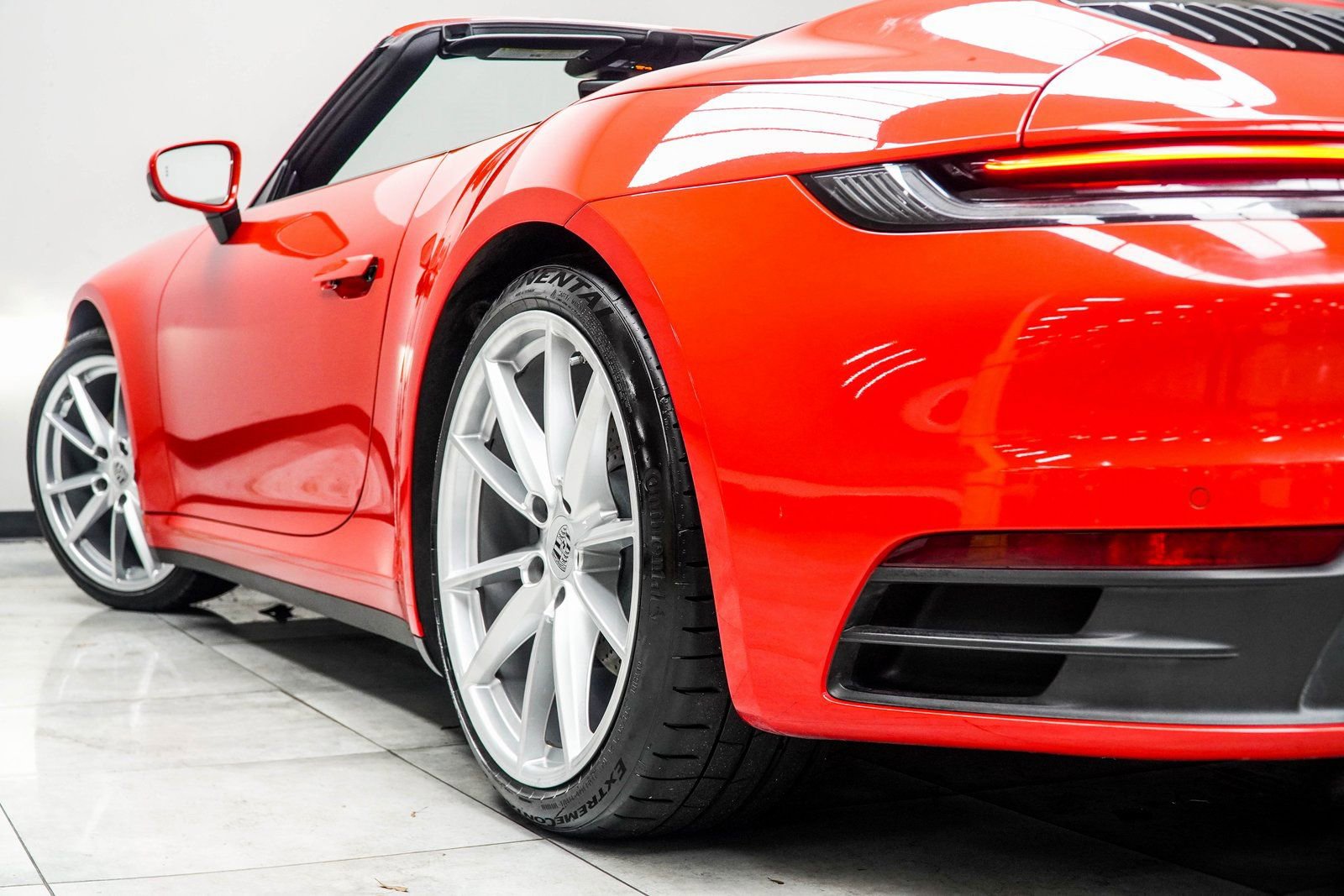 Used 2022 Porsche 911 Carrera w/ Premium Package image 18