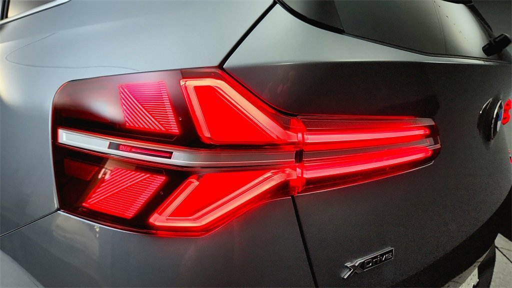 Used 2025 BMW X3 xDrive30i w/ Premium Package image 17