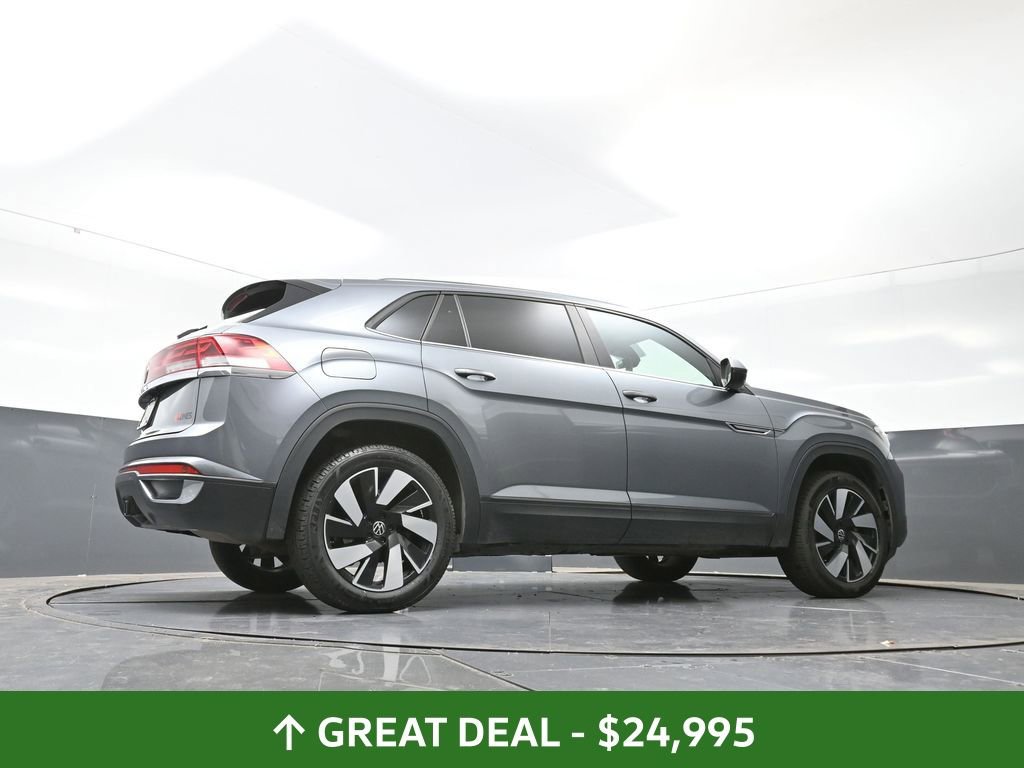 Used 2024 Volkswagen Atlas Cross Sport SE image 51