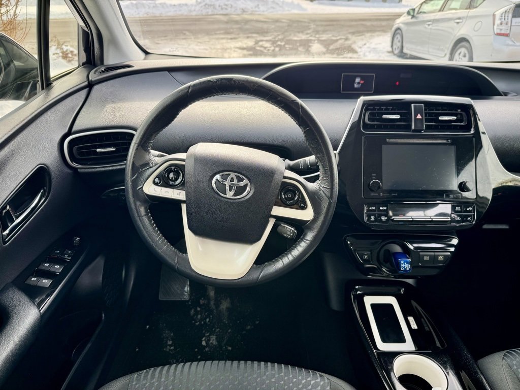 Used 2016 Toyota Prius Two image 11