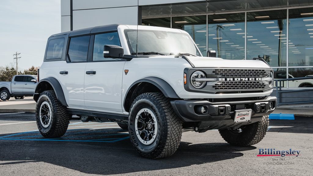 Certified 2023 Ford Bronco Badlands image 2