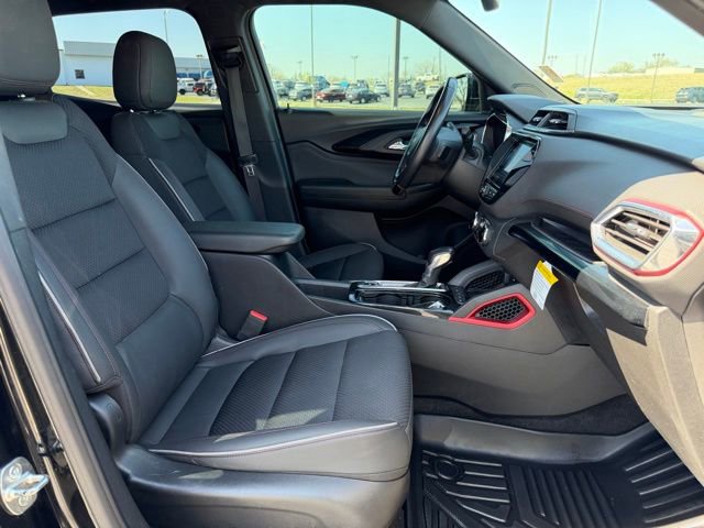Used 2021 Chevrolet TrailBlazer RS w/ Technology Package image 9