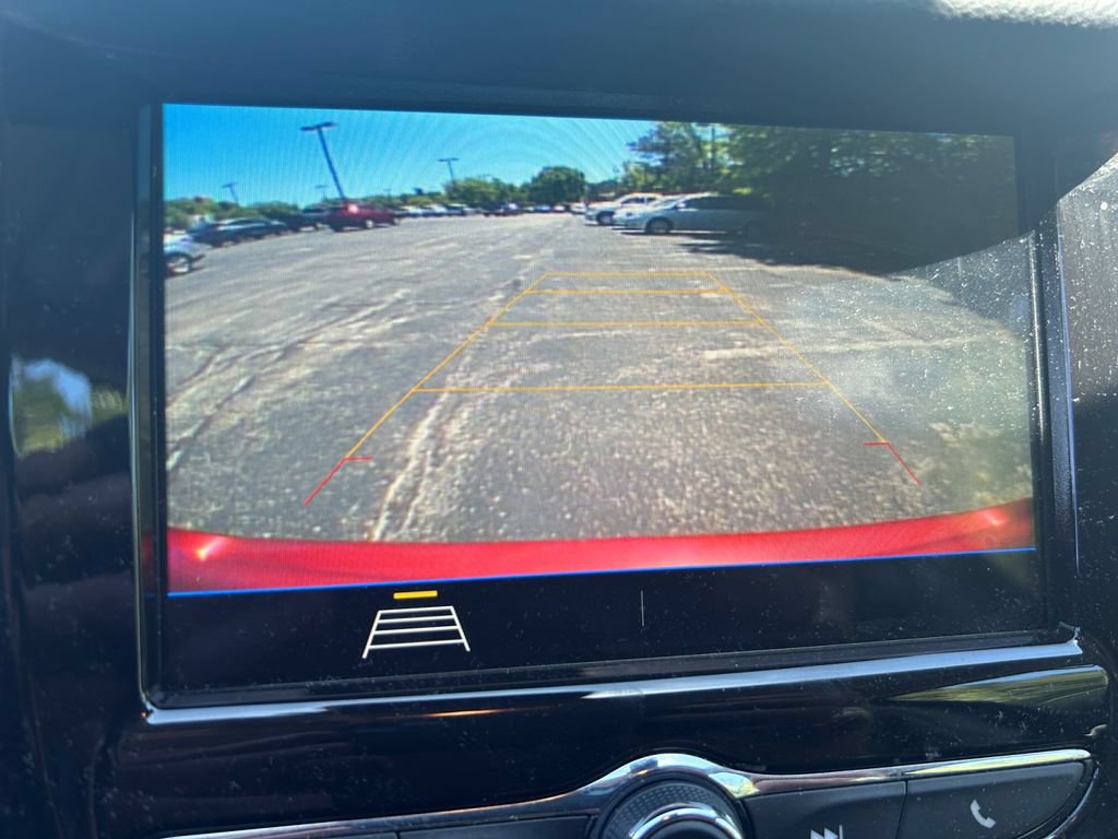 Used 2019 Chevrolet Trax LT AWD/4WD image 22
