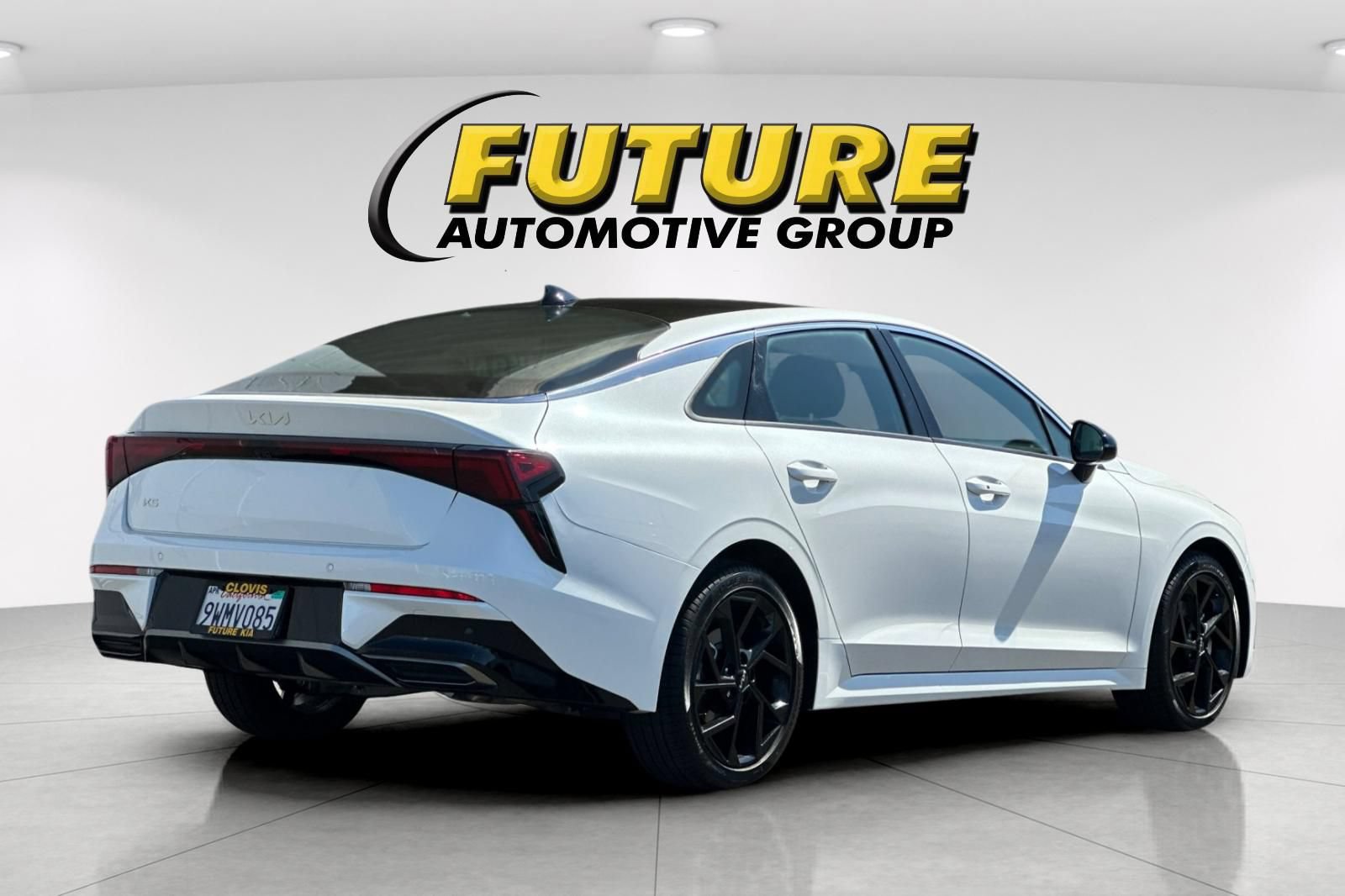Certified 2026 Kia K5 GT-Line w/ GT-Line Premium Package FWD image 4
