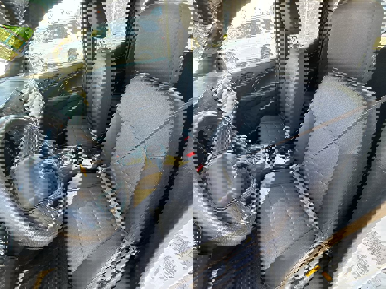 Used 2023 Chevrolet Colorado W/T image 17