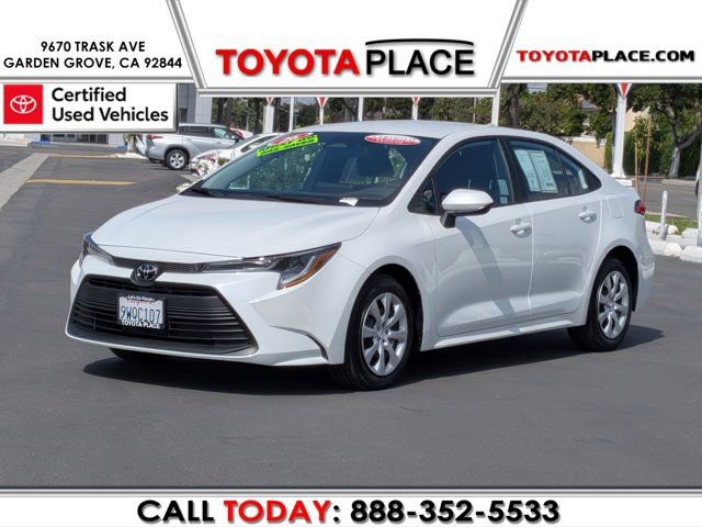 Certified 2026 Toyota Corolla LE image 1