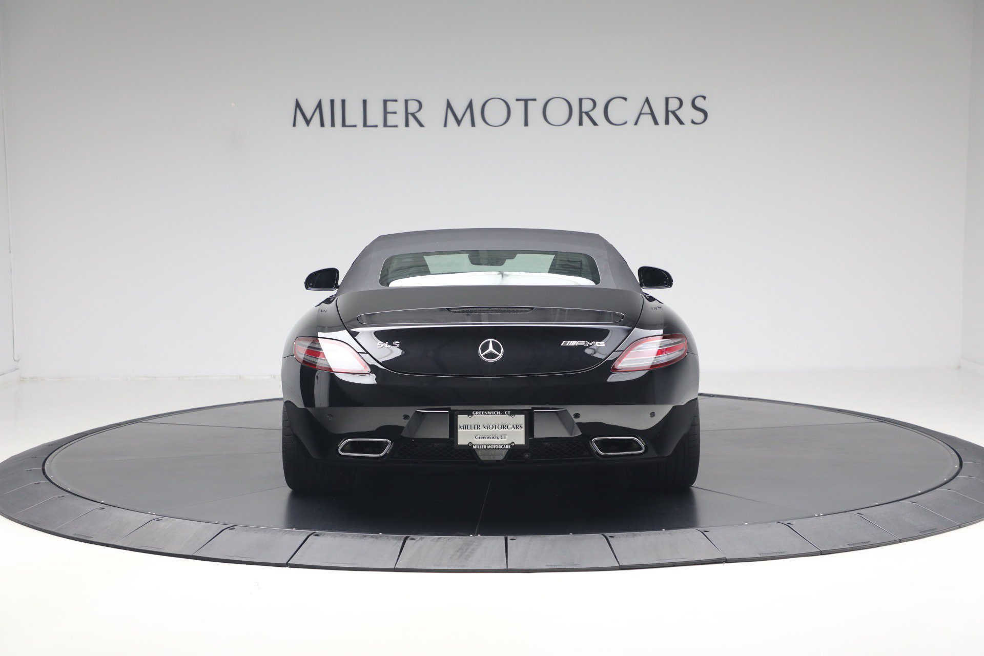 Used 2012 Mercedes-Benz SLS AMG Roadster image 26