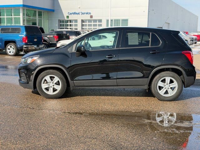 Used 2019 Chevrolet Trax LS w/ Tint and Cruise Package image 10