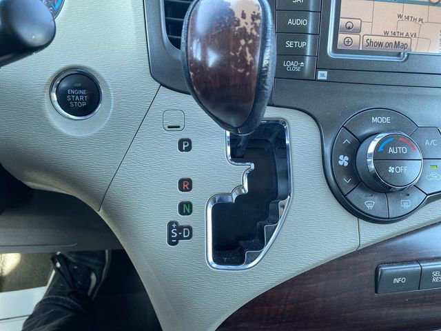 Used 2011 Toyota Sienna XLE w/ Premium Pkg FWD image 22