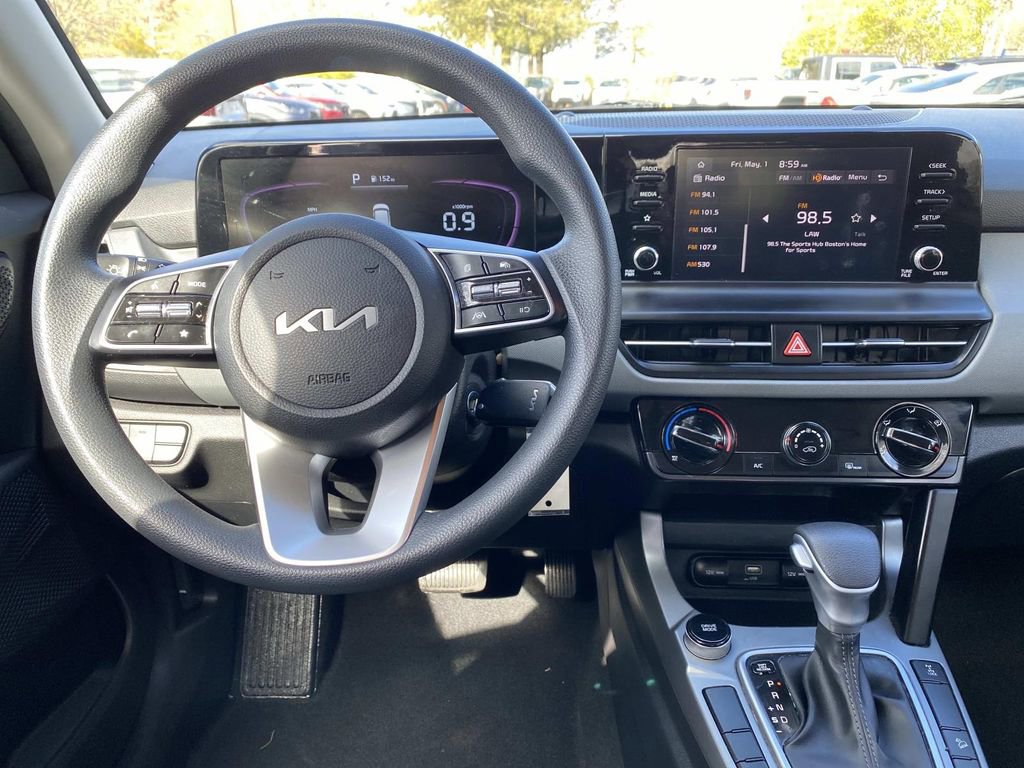 Used 2024 Kia Seltos LX AWD/4WD image 10