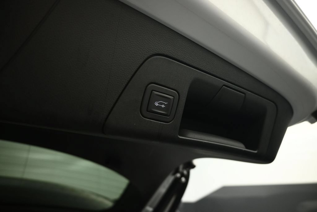 Used 2025 Buick Envision Sport Touring AWD/4WD image 63