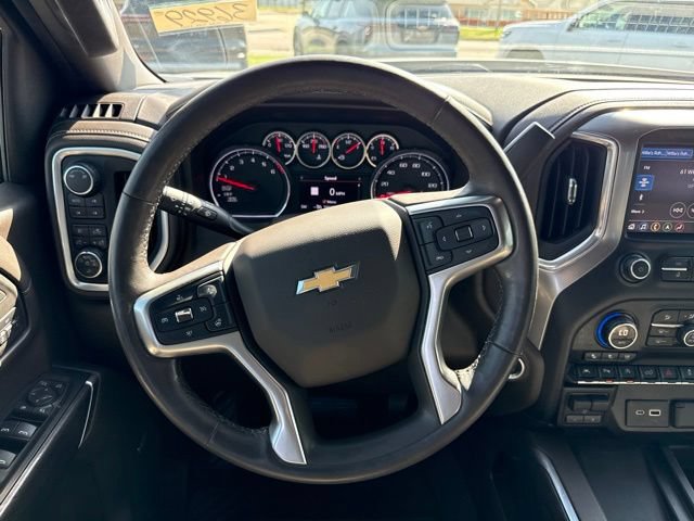 Used 2019 Chevrolet Silverado 1500 LTZ w/ LTZ Premium Package AWD/4WD image 3
