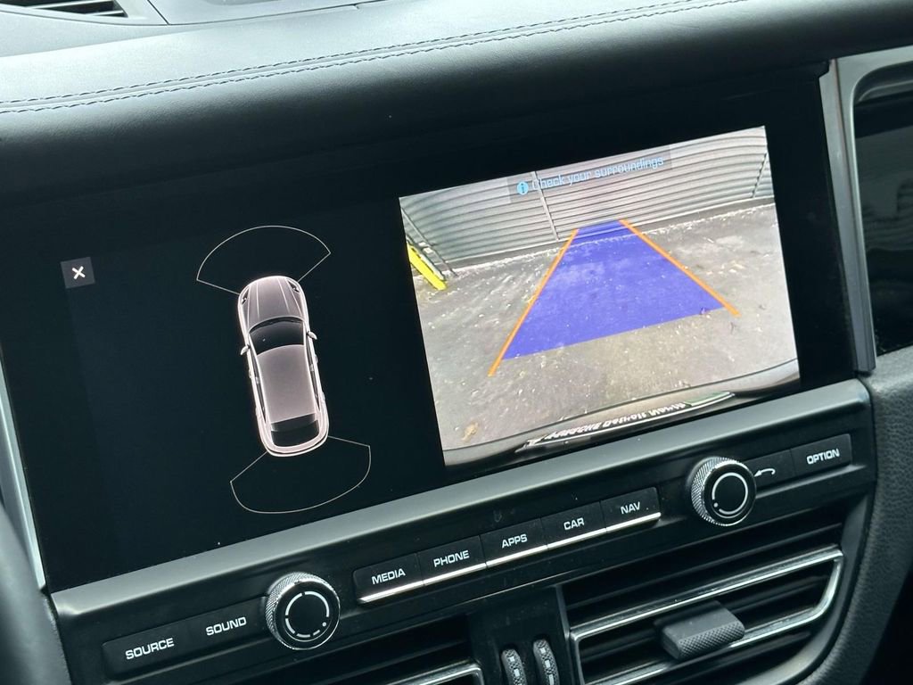 Used 2019 Porsche Macan image 27