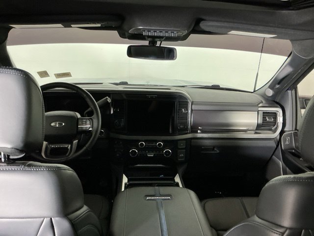 Used 2026 Ford F450 Platinum w/ FX4 Off-Road Package AWD/4WD image 29