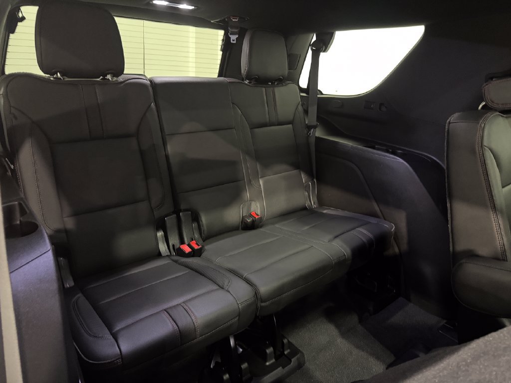 Used 2021 Chevrolet Tahoe RST w/ Luxury Package AWD/4WD image 23