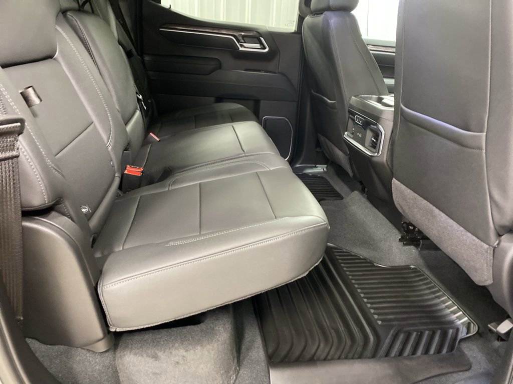 New 2026 Chevrolet Silverado 1500 LTZ w/ LTZ Premium Package AWD/4WD image 14