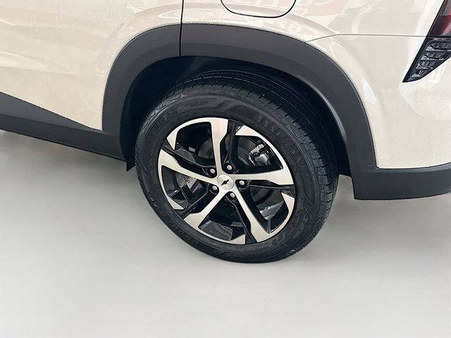 New 2026 Chevrolet Trax RS w/ Driver Confidence Package image 31