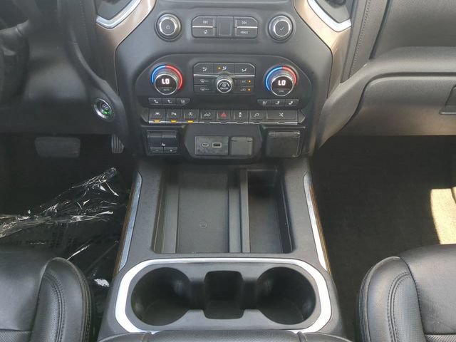 Used 2020 Chevrolet Silverado 1500 High Country w/ Technology Package AWD/4WD image 19