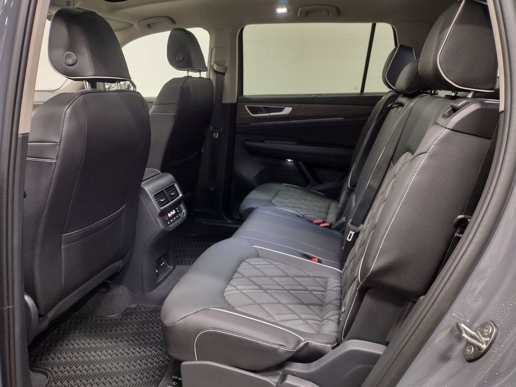 New 2026 Volkswagen Atlas SEL Premium R-Line image 29