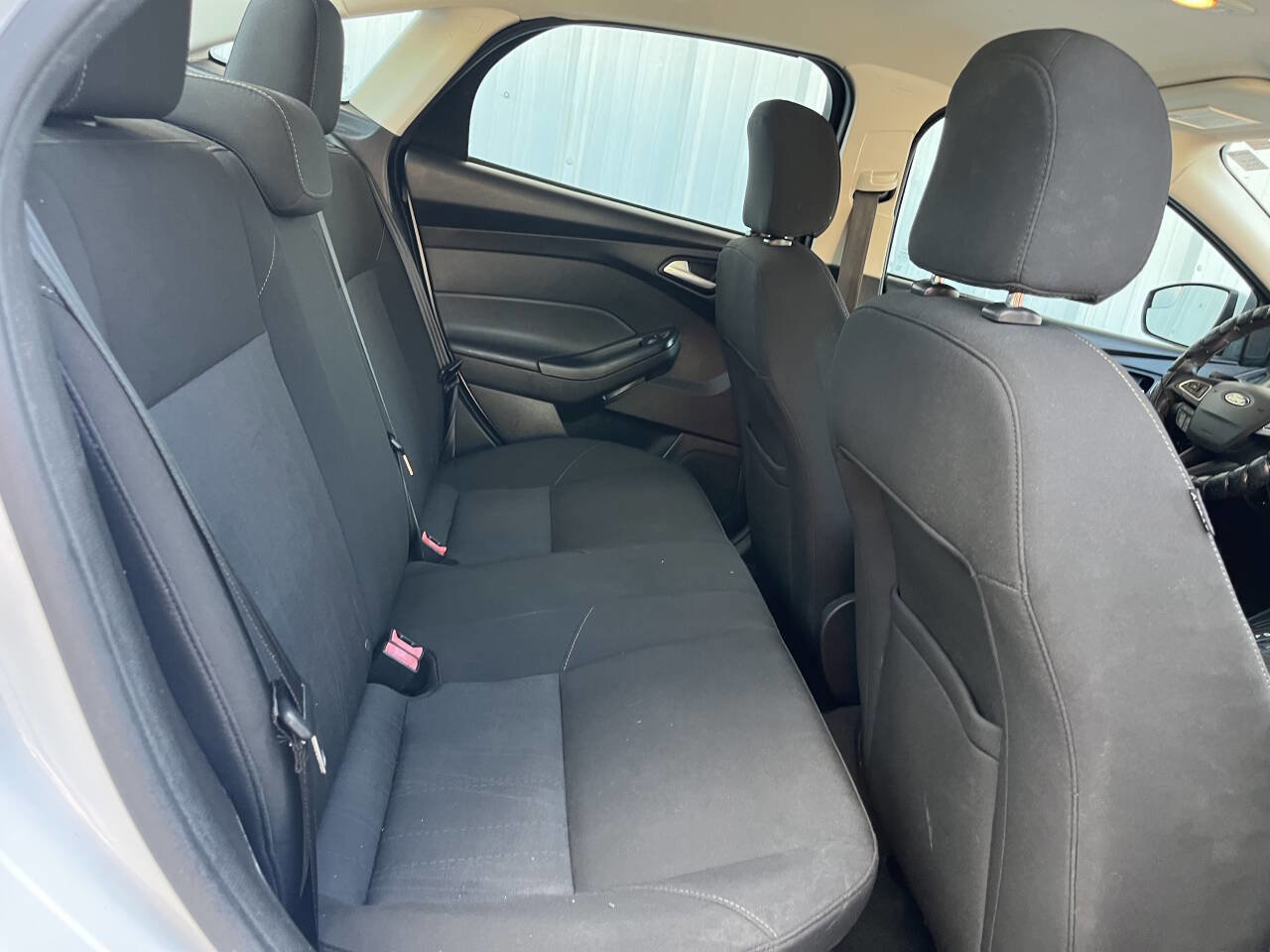 Used 2015 Ford Focus SE image 15