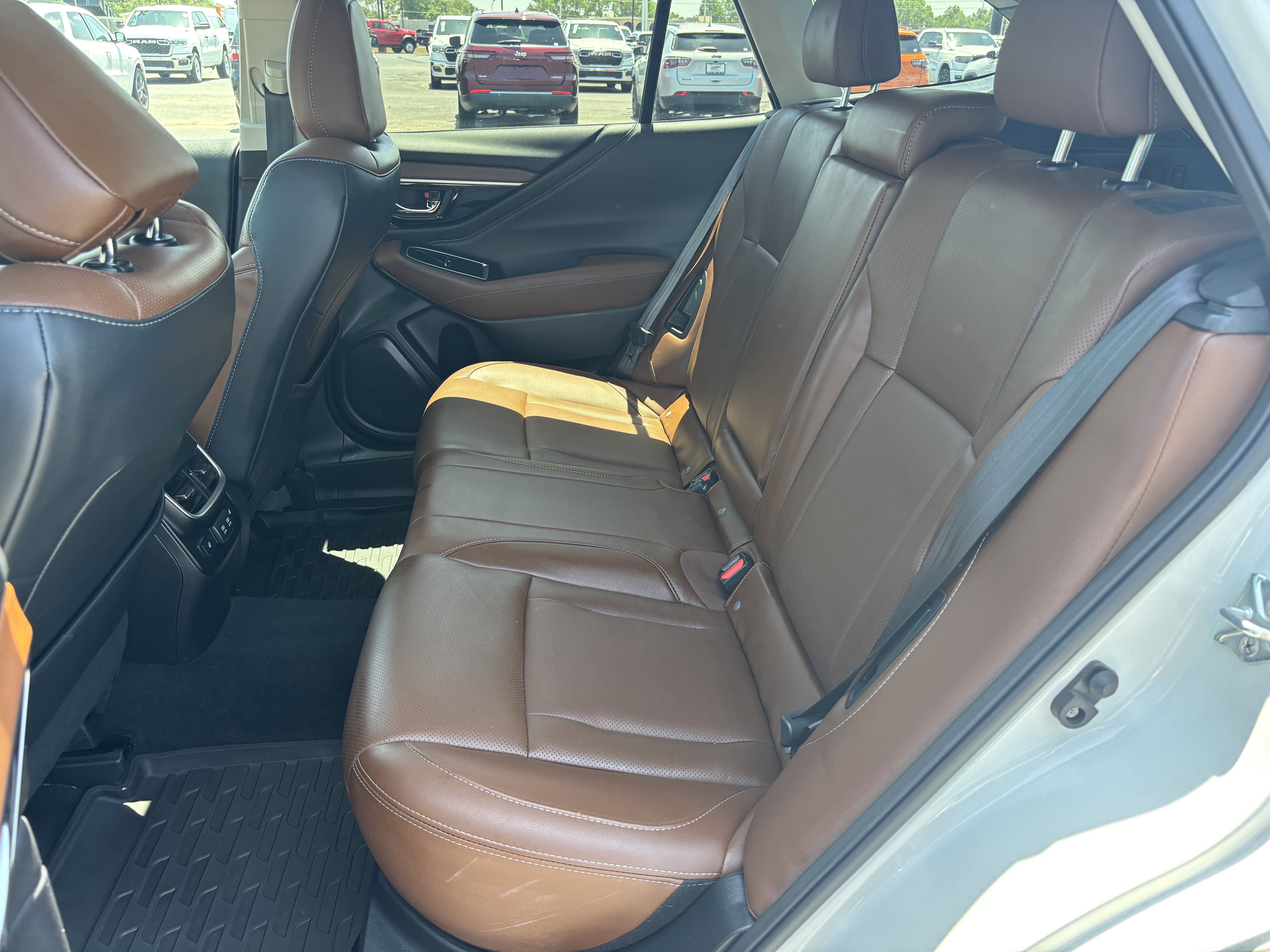 Used 2022 Subaru Outback Touring XT AWD/4WD image 25