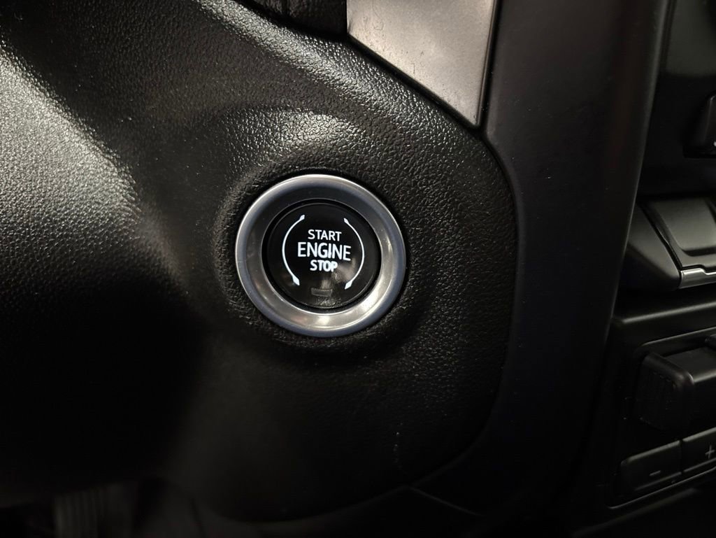 Used 2020 Chevrolet Silverado 1500 RST AWD/4WD image 20