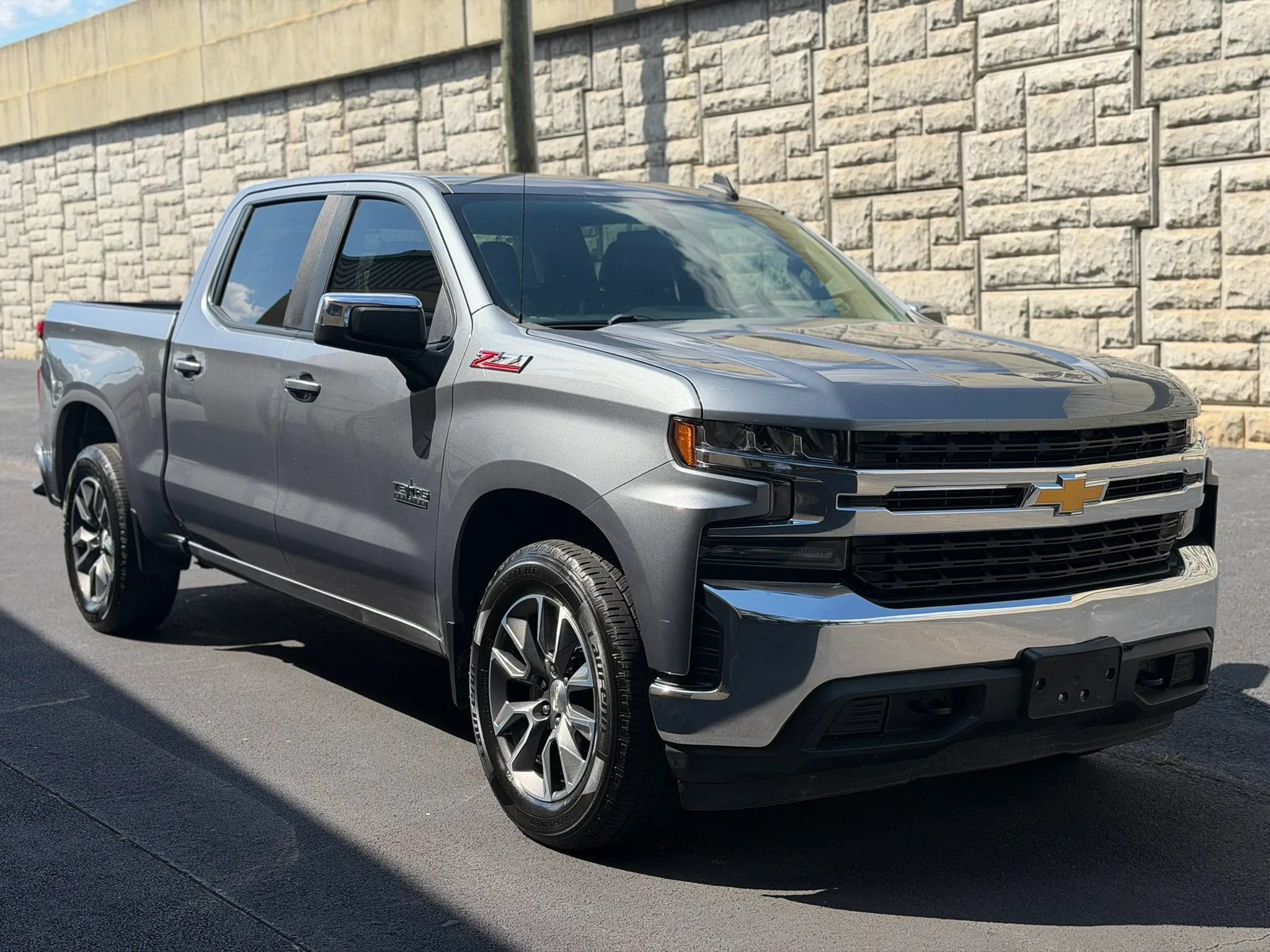 Used 2020 Chevrolet Silverado 1500 LT w/ Texas Edition AWD/4WD image 5