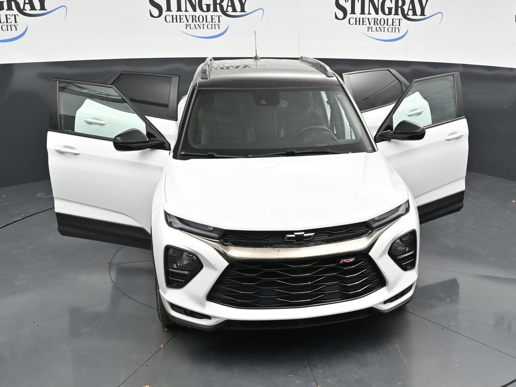 Used 2023 Chevrolet TrailBlazer RS w/ Convenience Package AWD/4WD image 34