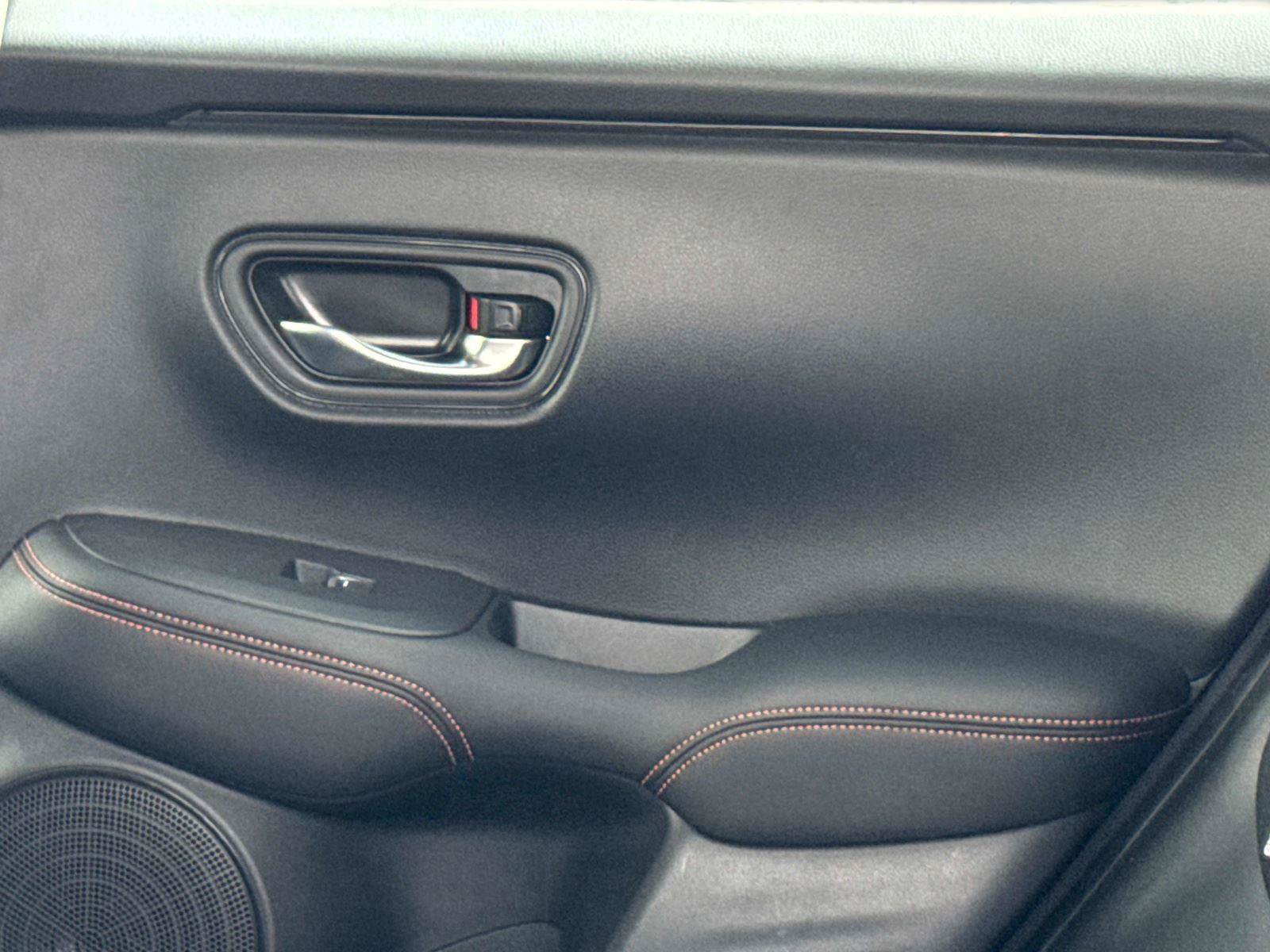Certified 2023 Honda HR-V Sport image 14