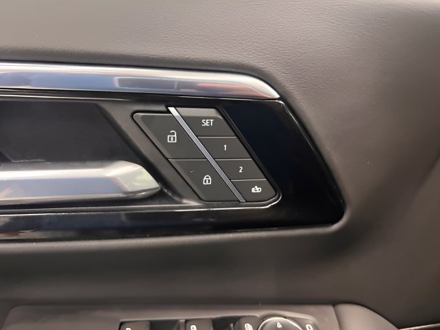 Certified 2025 Chevrolet Tahoe Premier AWD/4WD image 19