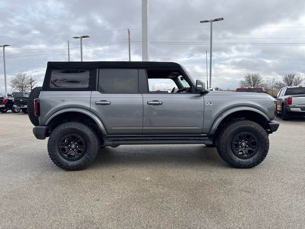 Used 2024 Ford Bronco Outer Banks image 7