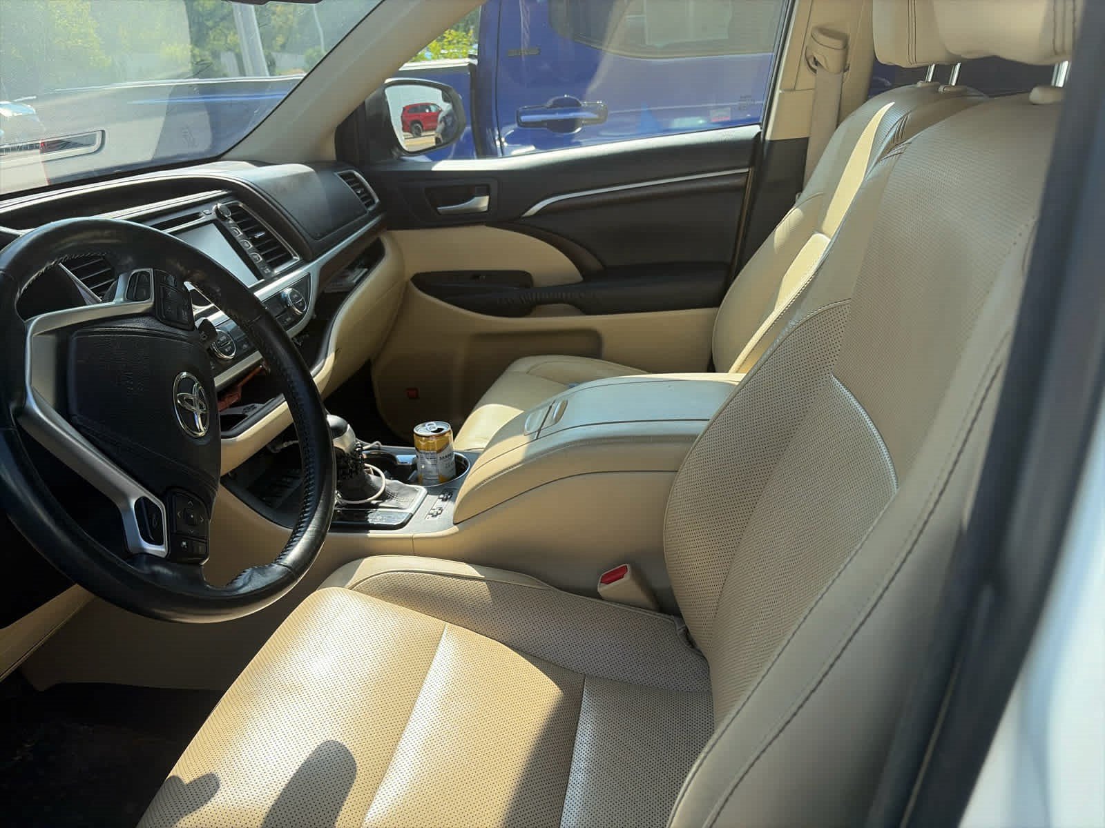 Used 2015 Toyota Highlander Limited Platinum AWD/4WD image 9
