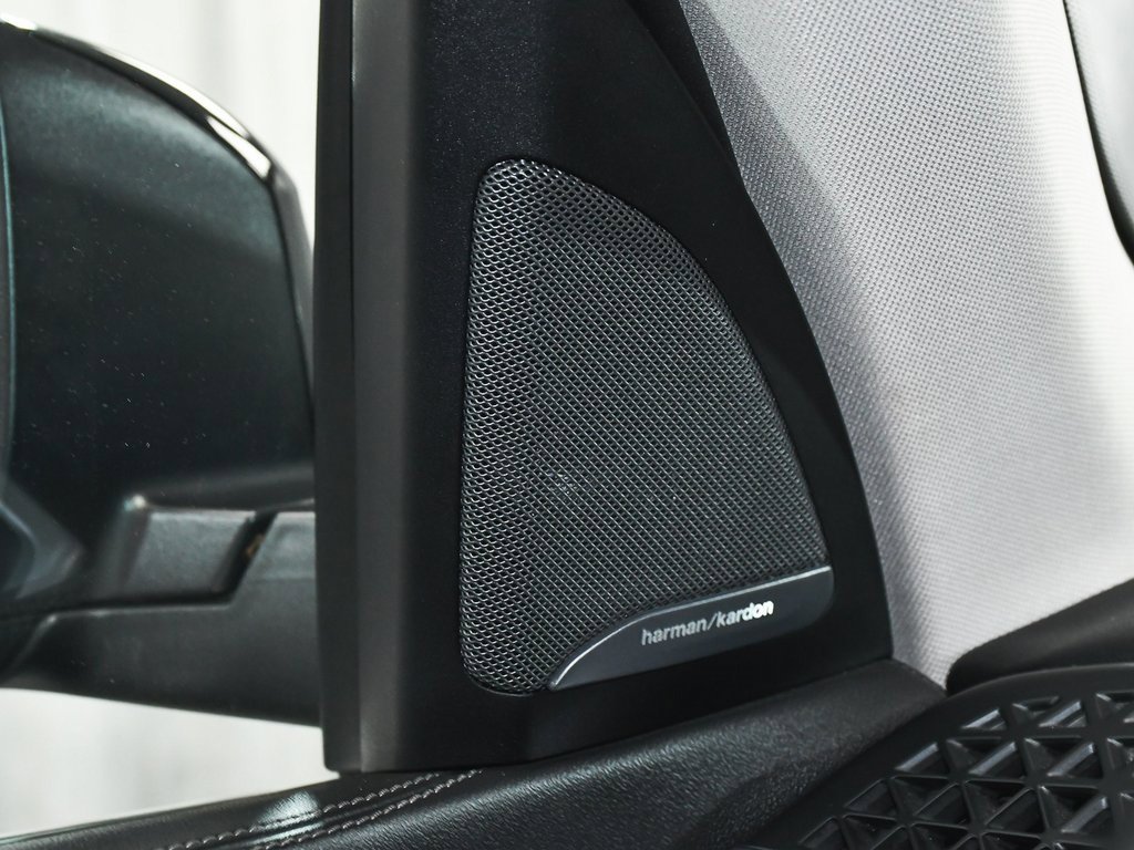 Used 2024 BMW X7 xDrive40i image 39