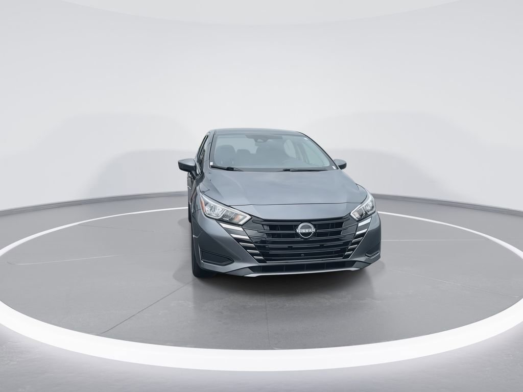 Used 2023 Nissan Versa SV FWD image 3
