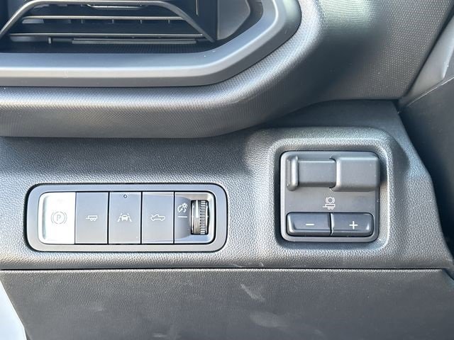 New 2025 Chevrolet Silverado EV W/T image 18