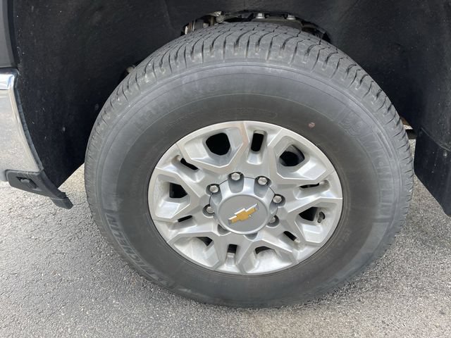 Used 2024 Chevrolet Silverado 2500 LTZ AWD/4WD image 10