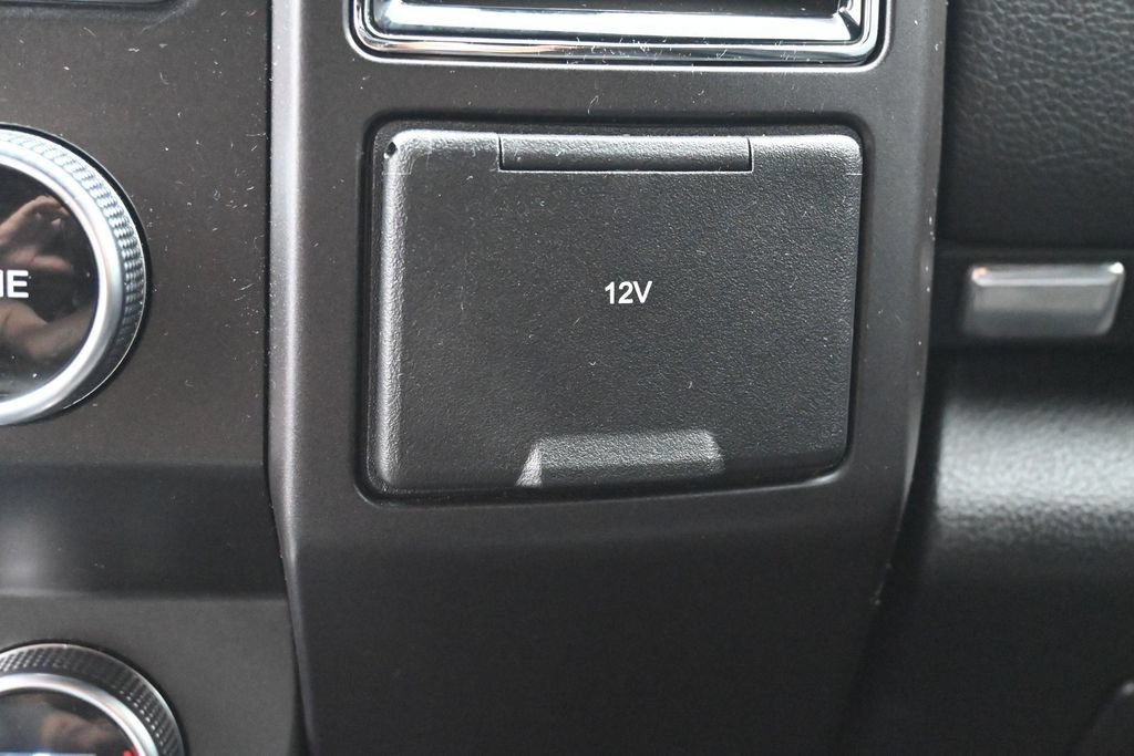 Used 2020 Ford Expedition Limited w/ Equipment Group 303A AWD/4WD image 29