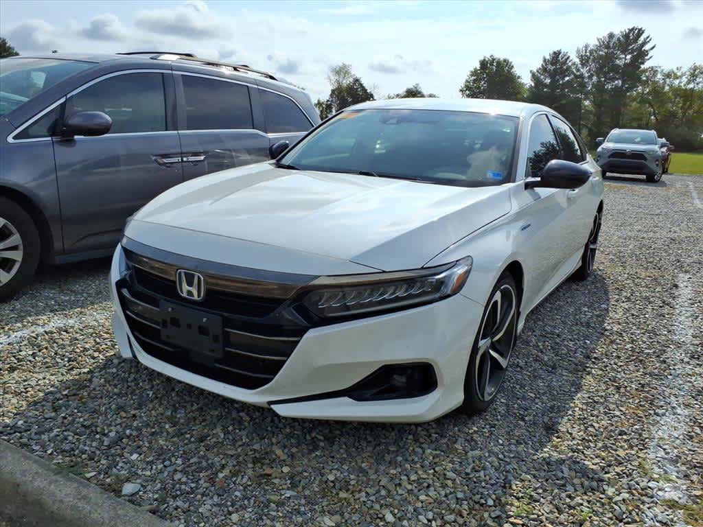 Used 2022 Honda Accord Sport image 3