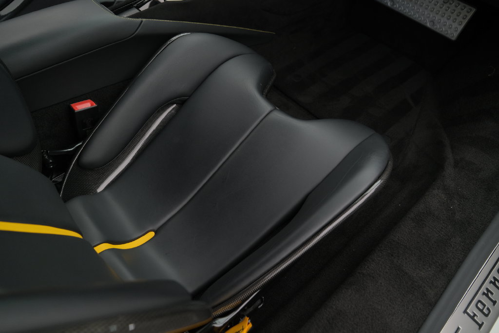 Used 2021 Ferrari SF90 Stradale AWD/4WD image 16