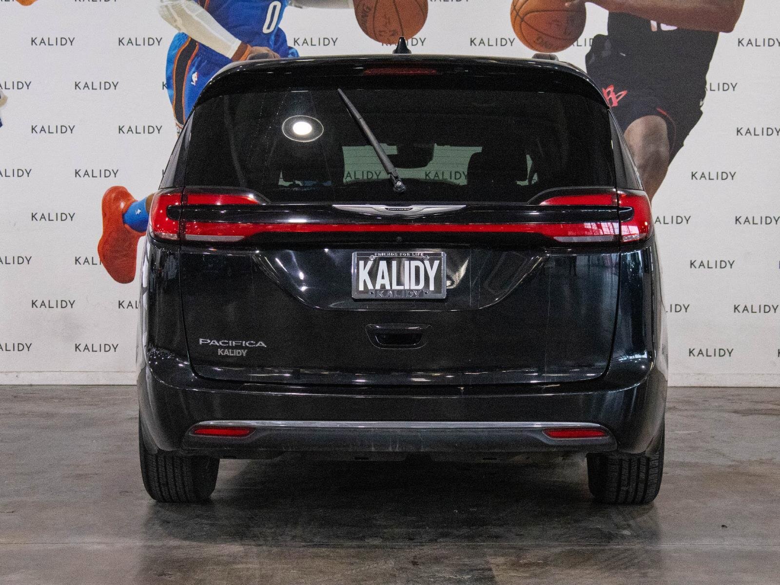 Used 2022 Chrysler Pacifica Touring-L image 22