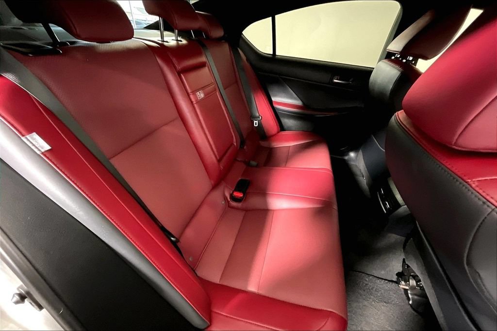 Used 2022 Lexus IS 300 w/ Accessory Package RWD image 32