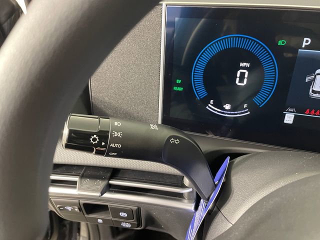 New 2026 Hyundai Tucson Blue SE AWD/4WD image 11